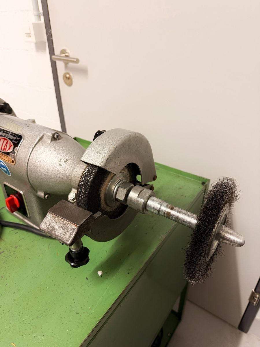 Vitax Schleifen & Polieren: VITAX SCHLEIFMASCHINE – Gebraucht aus Abtwil SG von Handwerker22 1