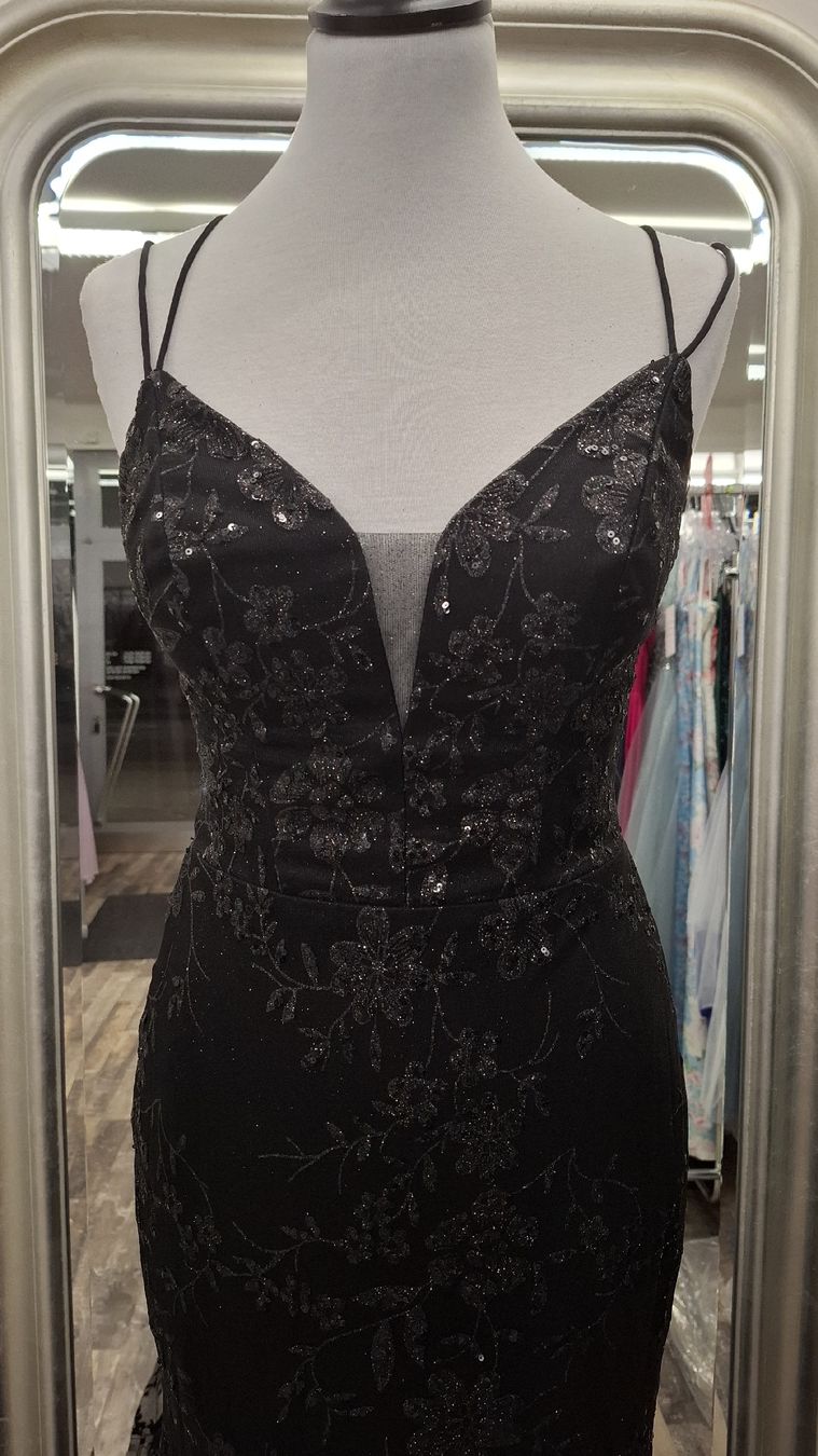 Vestiti: Schwarz Kleid – Nuovo (secondo la descrizione) da Uster venduto da VMT. 1