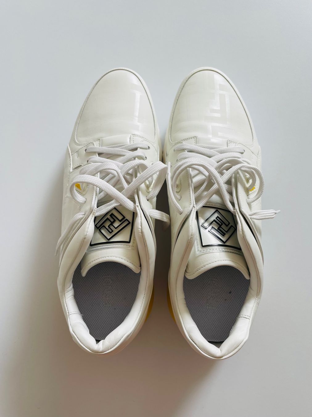 Fendi Scarpe da uomo: Fendi Flow Sneaker – Usato da Basel venduto da MarkenundKleidung 2