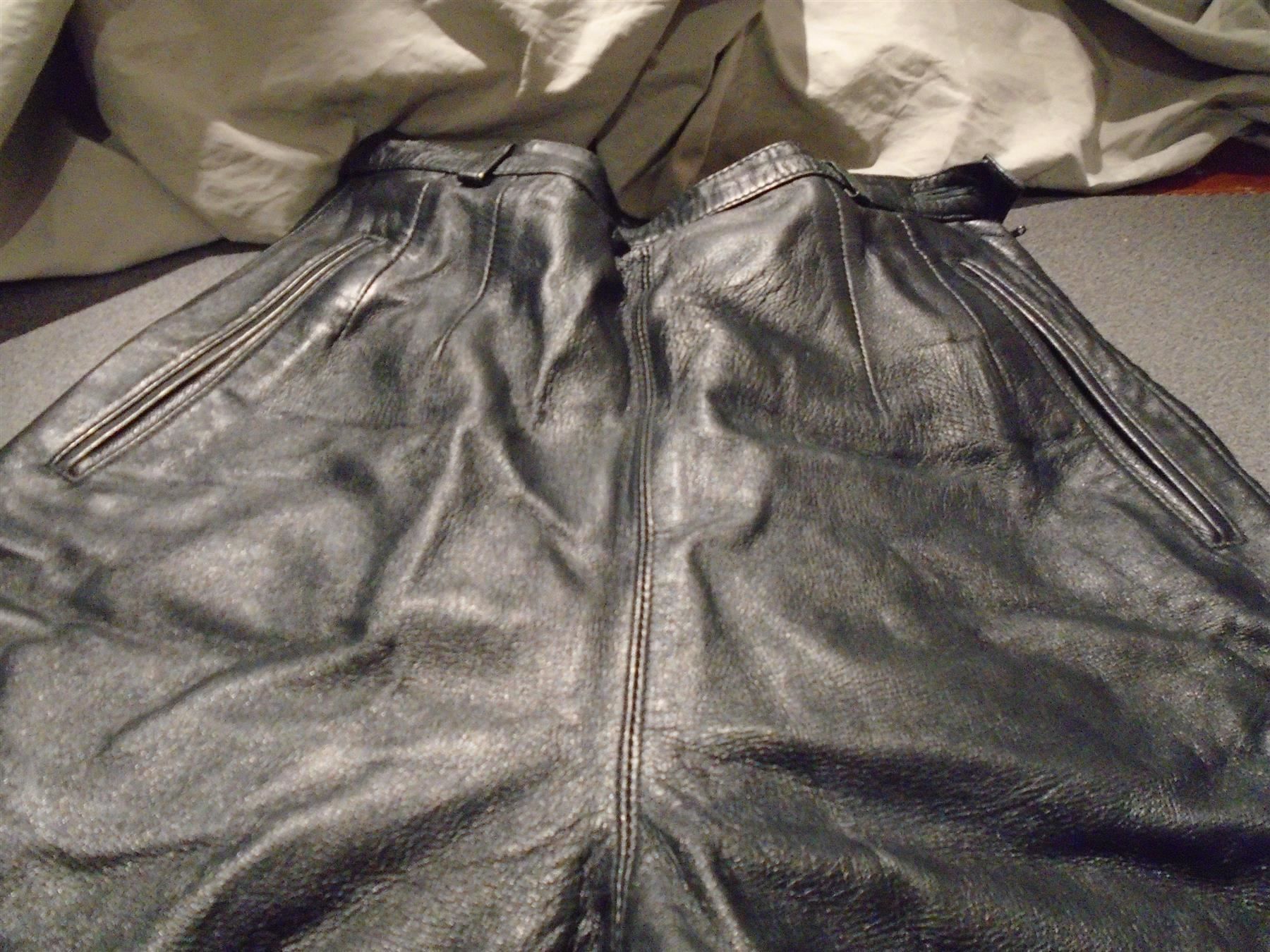Pantaloni: Hosen Grösse 36, modissa, Leder – Usato da Zürich venduto da abraxas1291 1