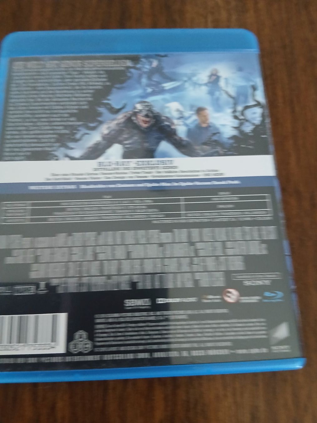 Tutti i DVDs: Venom Blu-ray Disc; Neuwertig – Nuovo (secondo la descrizione) da Pfungen venduto da evala50 1