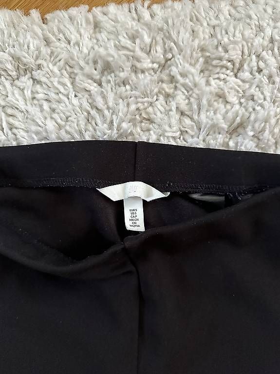 Hosen: Stoffhose Damen, Grösse S – Gebraucht aus Ellikon a d Thur von anja_herbi 1