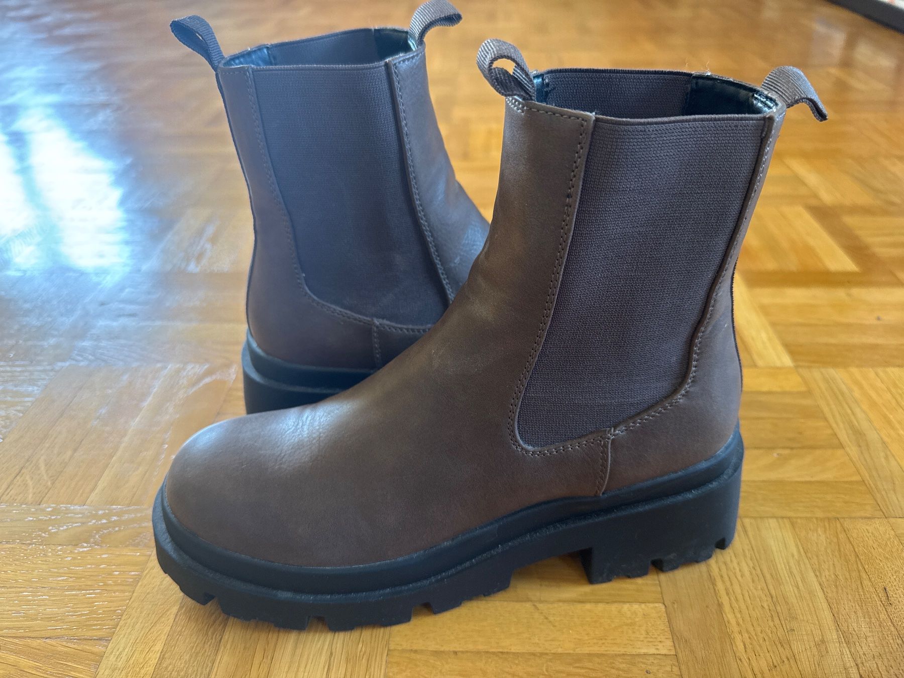 Scarpe da donna: stiefeletten – Usato da Bauma venduto da sabikokolores