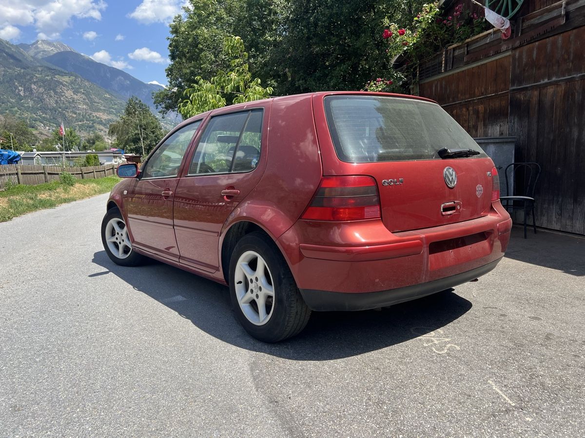 Autos: VW Golf V5 – D'occasion à Brig par avd_n99w 2