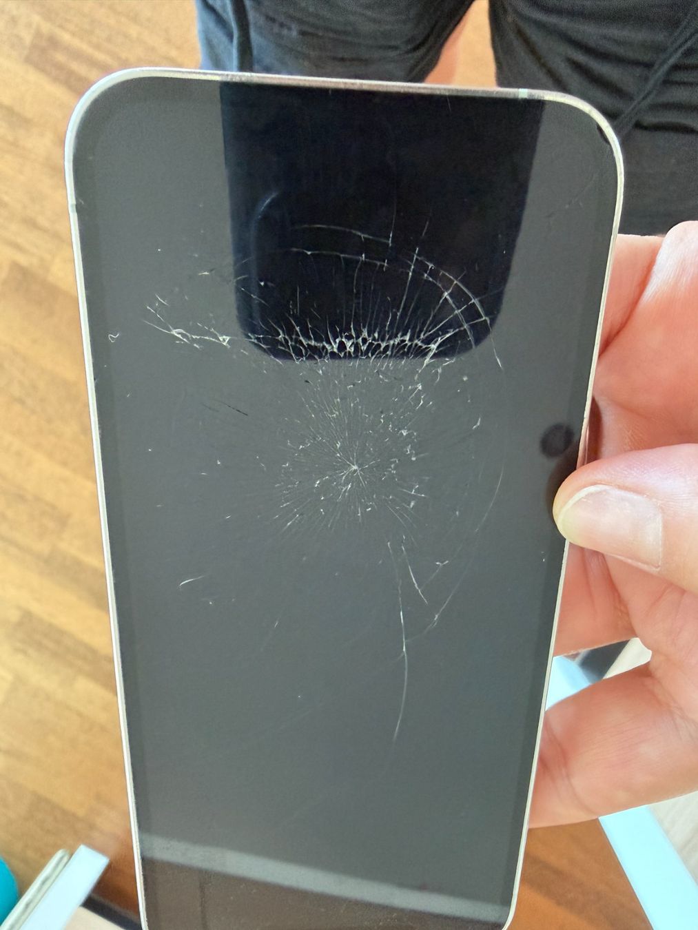 Apple Telefoni cellulari / Smartphones: iphone 12 Pro mit kaputtem Glas – Difettoso da Lachen SZ venduto da cacatuda 4