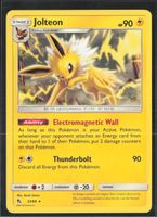 POKÉMON / Jolteon / Hidden Fates 🇺🇸