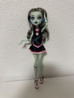 Monster High Frankie Stein Doll Fearleader Ghoul Spirit
