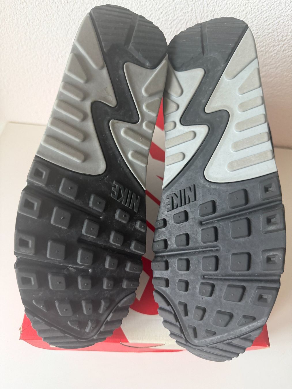 Nike Herrenschuhe: Nike Air Max 90 QS Python – Gebraucht aus Ennenda von KUROI14 4