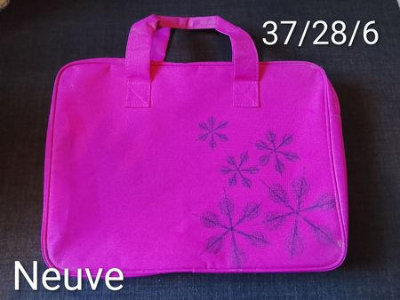 Sac rose neuf avec motif flocon de neige