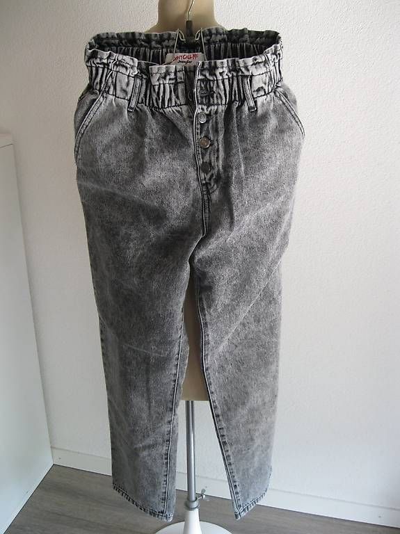 Jeans: jeans "Jennyfer" taille 40 – Usato da vouvry venduto da -tivoli-