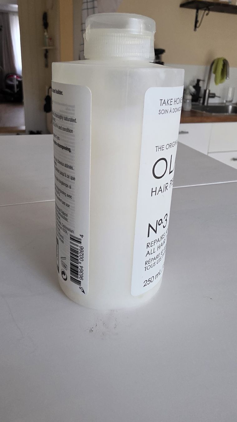 Olaplex Prodotti per la cura & articoli per la pulizia: Olaplex Nr 0 und 3 – Usato da Beromünster venduto da Lauramani 1