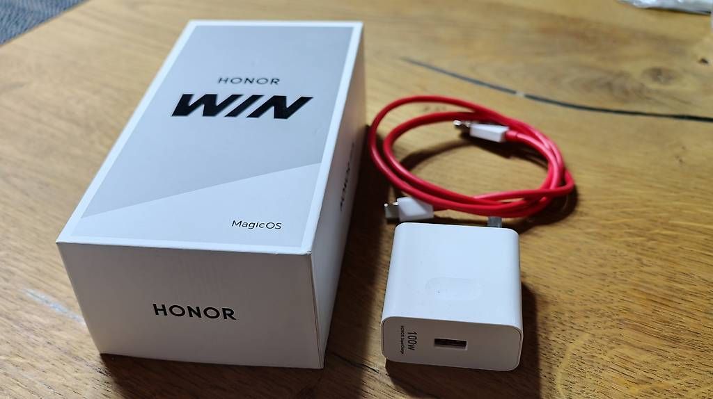 Honor Portables: Honor WIN China Import – D'occasion à Läufelfingen par HaMaier 4