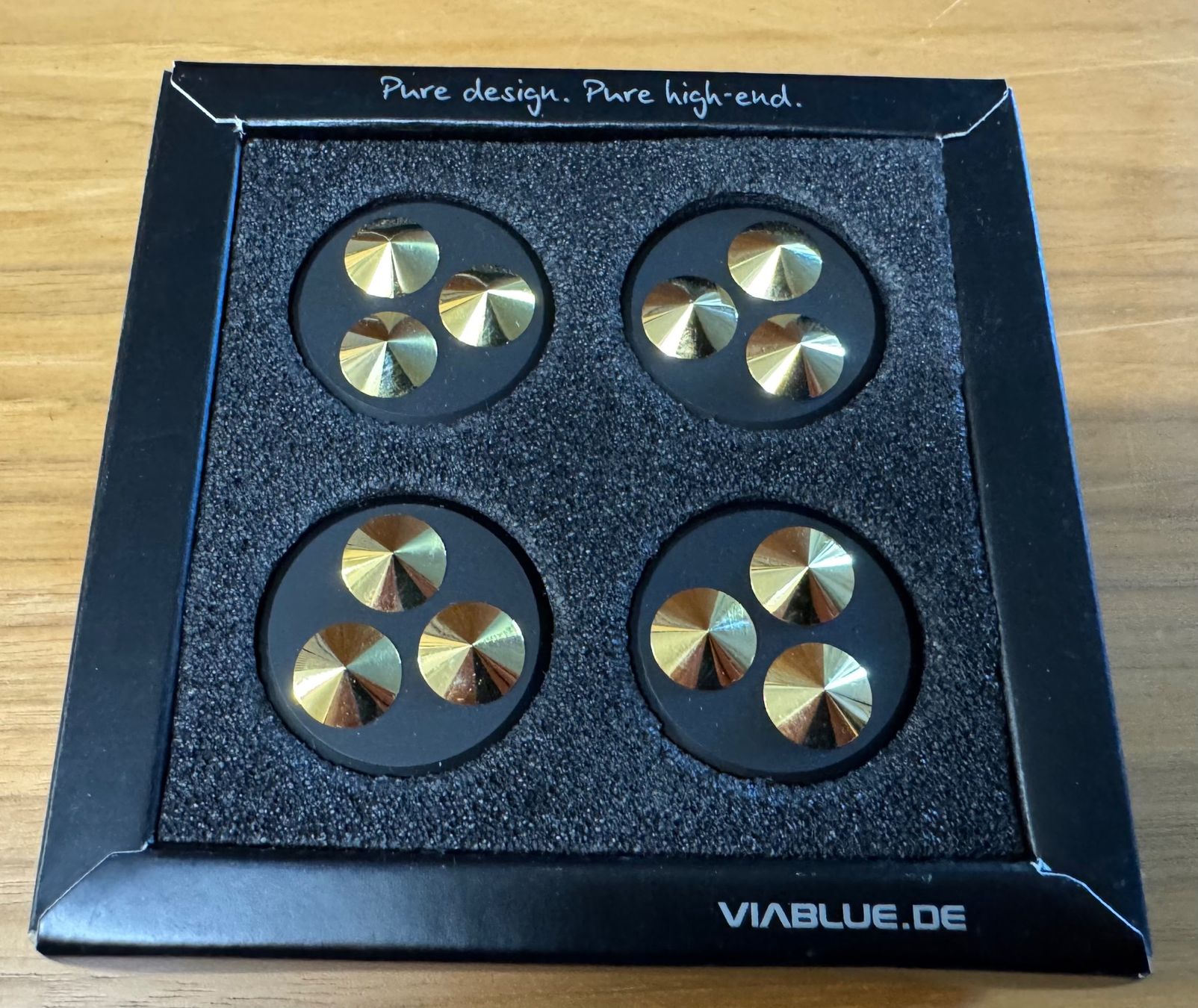 Amplificateurs: ViaBlue TRI Absorber Black – Neuf (Voir description) à Ebertswil par audivero 1