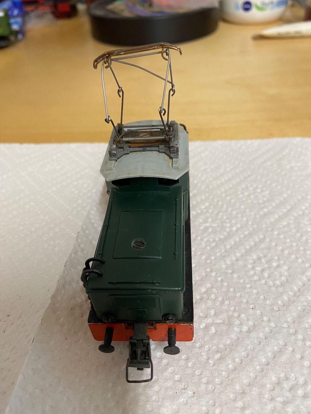 Trix Modelleisenbahnen: Trix Express Rangierlok 2438 – Gebraucht aus Basel von Relaphe 2