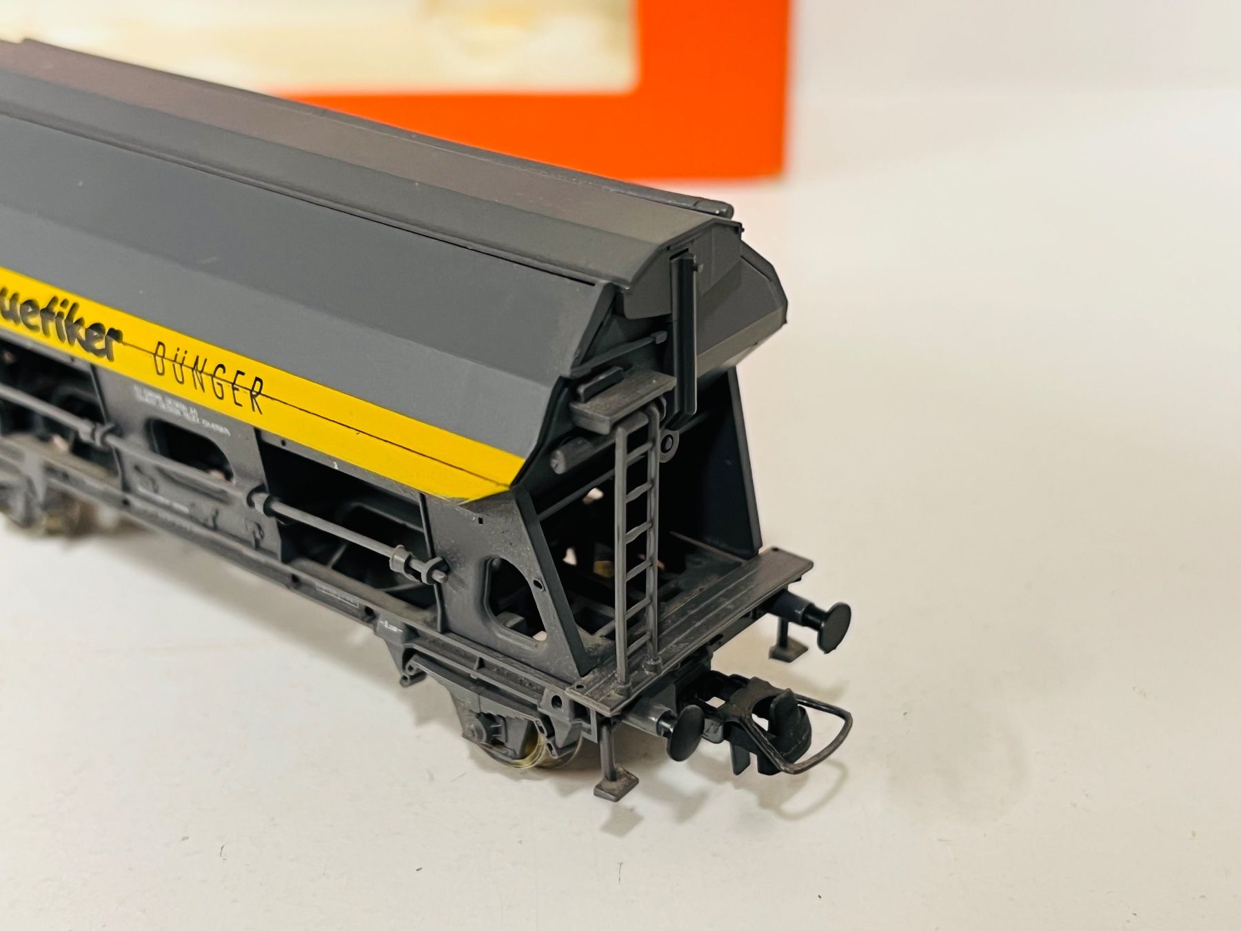 Roco Modellini di ferrovie: Roco Uetiker Dünger H0 AC – Usato da Geroldswil venduto da TopTrain54 2