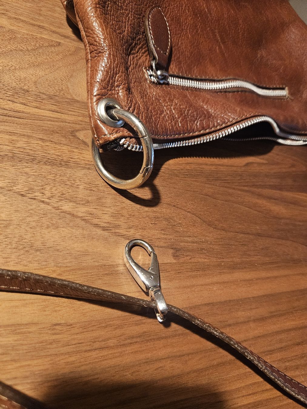 Taschen: Hübsche Ledertasche – Gebraucht aus Luzern von blackcat010 5
