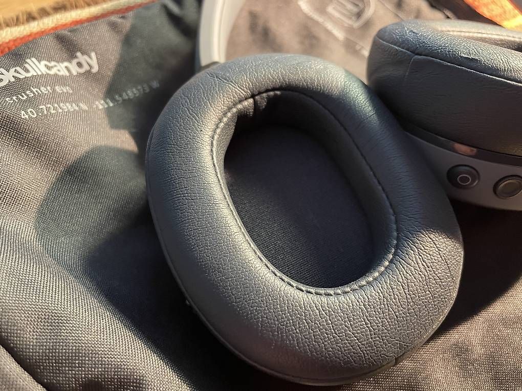 Cuffie: Cuffie bluetooth Skullcandy nuove – Usato da Locarno venduto da Saman2024 2
