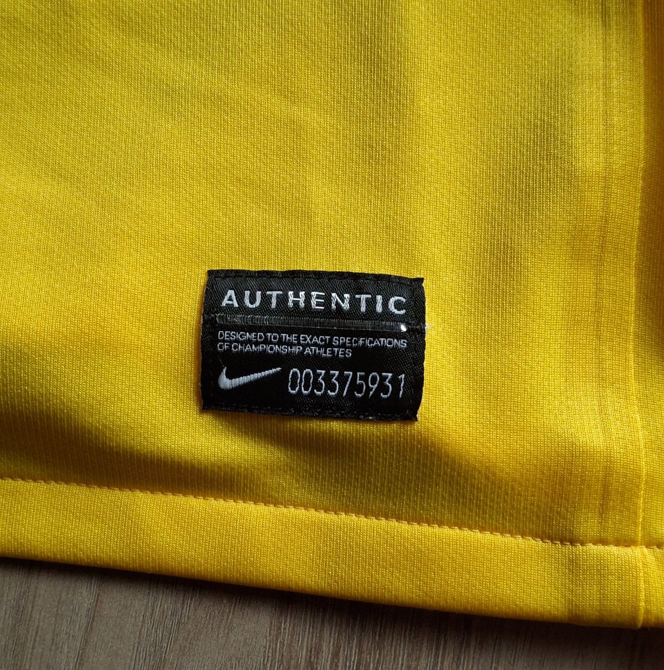Nike Canottiere & Pantaloni: Nike Brésil World Cup 2010 Maillot Player Issue Authentic – Usato da Yverdon-les-Bains venduto da flo_8fgr 6