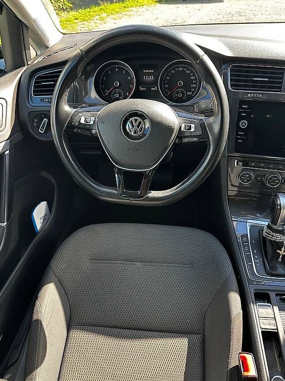 Autos: VW Golf 1.5 TSI 5 – Gebraucht aus Oberbüren von Tiziano26362 3