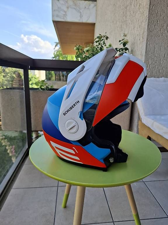 Caschi & visiere: Casque Schuberth E1  L 59/60 cm – Usato da St-Sulpice VD venduto da Infswitzerland 1