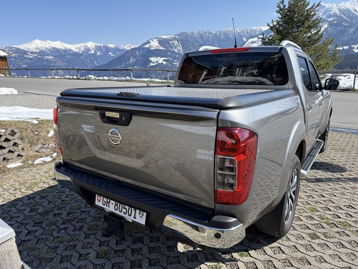 Nissan Nutzfahrzeuge: Nissan Navara Double Cab 2.3 dCi 4x4 Automatik, Top! – Gebraucht aus Fidaz von ikin81 7