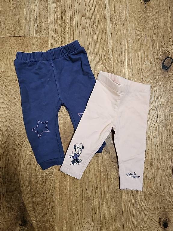 Collant & Leggings: Trainerhosen / Leggings Gr 62 – Usato da Elgg venduto da soleo509