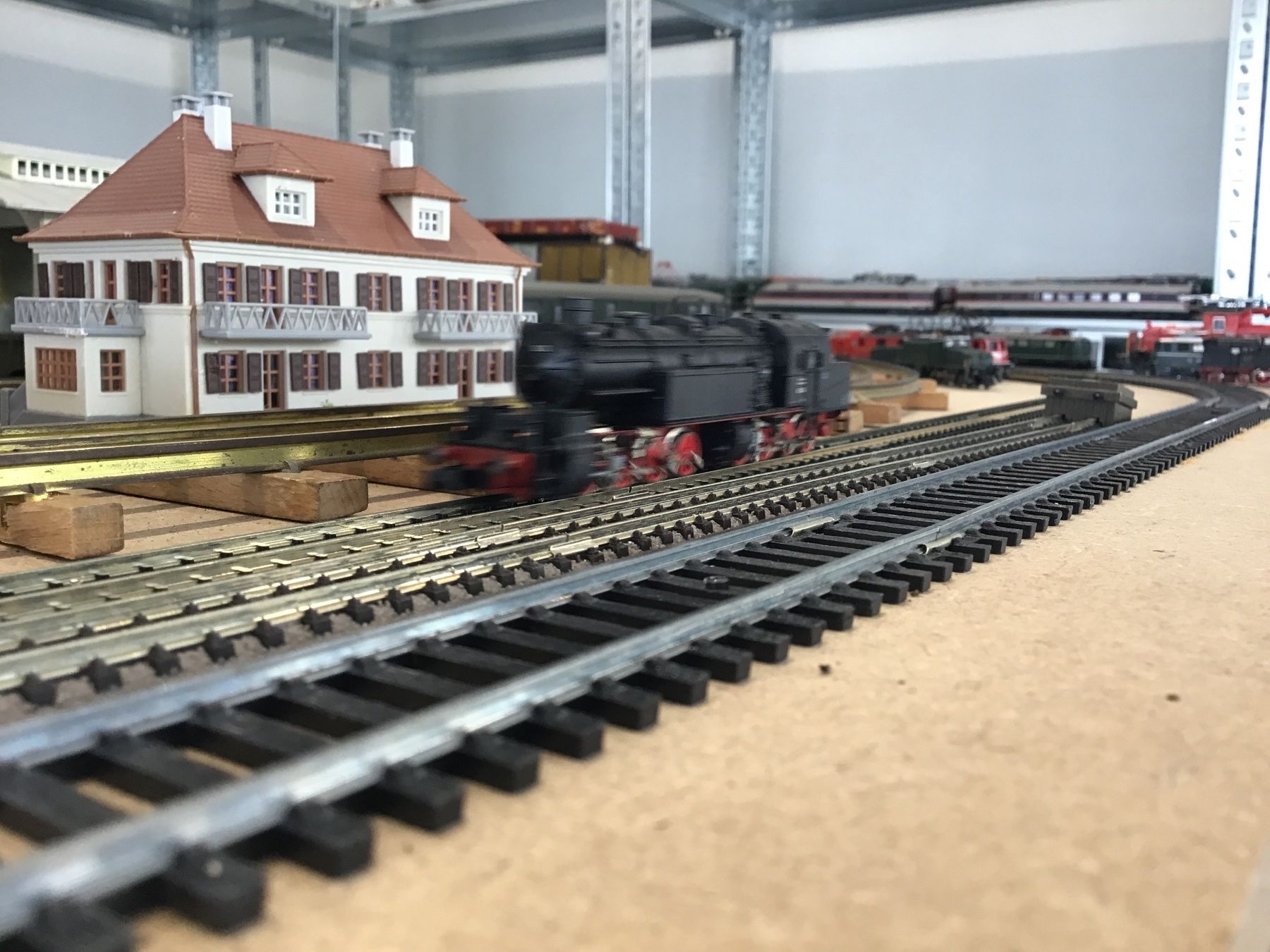 Arnold Modellini di ferrovie: ARNOLD N Dampflokomotive BR 98 016, – Usato da Männedorf venduto da Modellbau-wyss 1