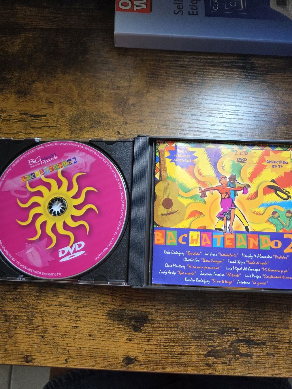 CDs: Bachateando 2 2CD DVD music compilation excellent condition – Gebraucht aus Winterthur von Maricels_Boutique 4