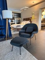 Sessel mit Ottoman WOMB Knoll International