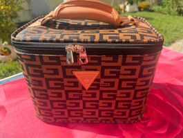 Guess - grosse Beauty Case - Neuwertig