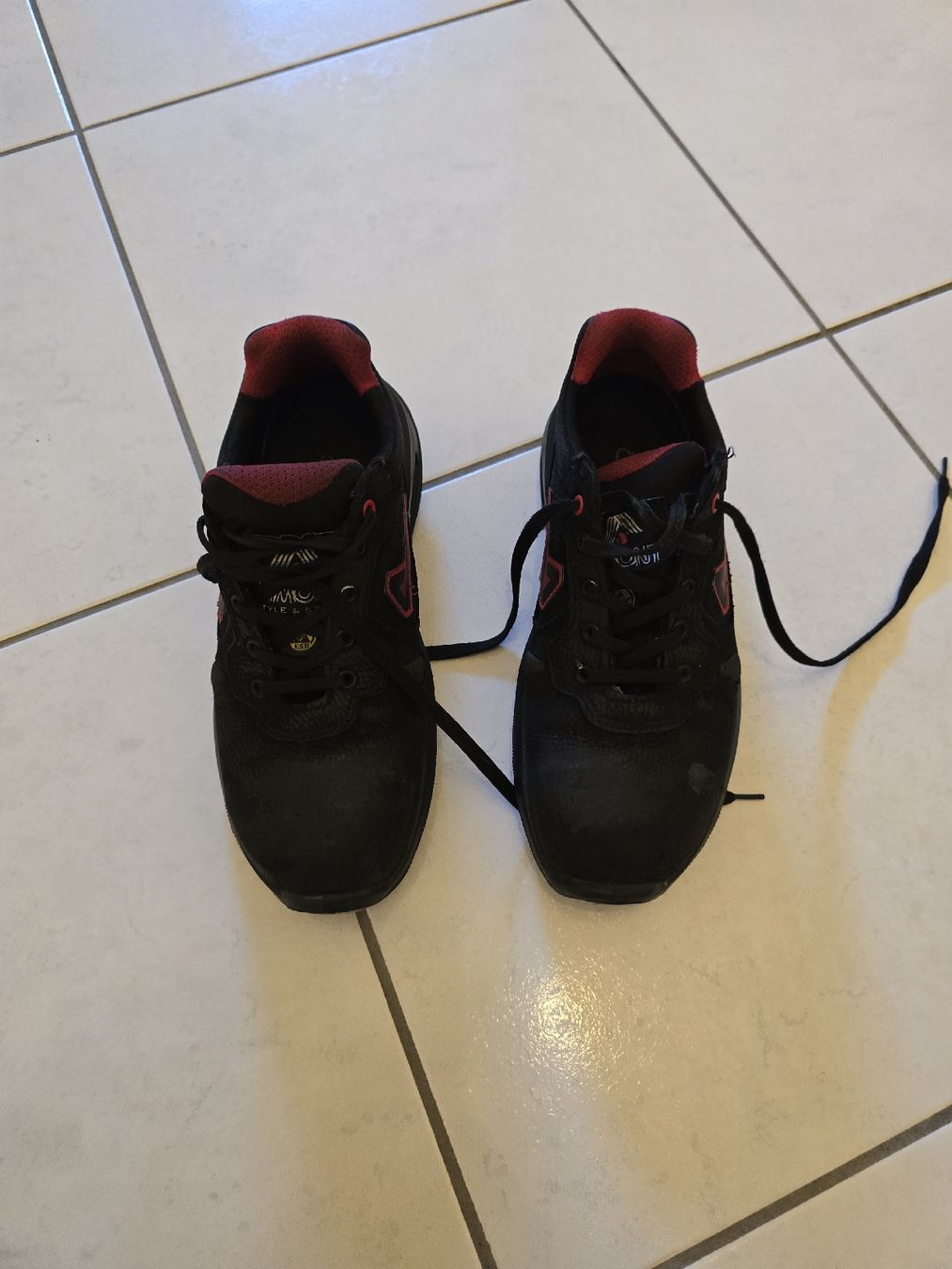 Scarpe da uomo: Chaussures de sécurité S3 – Usato da Marly venduto da MV10 1