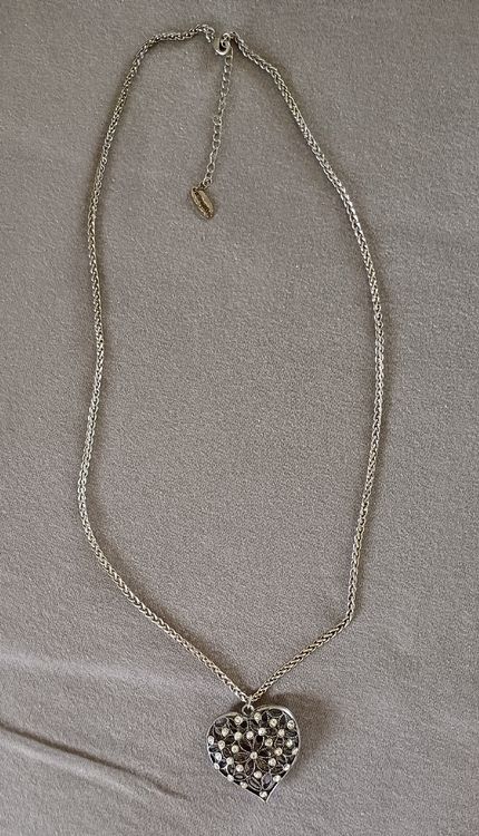 Ketten: Kette mit Herz-Anhänger - Modeschmuck – Gebraucht aus Entlebuch von Waldschratt65 1