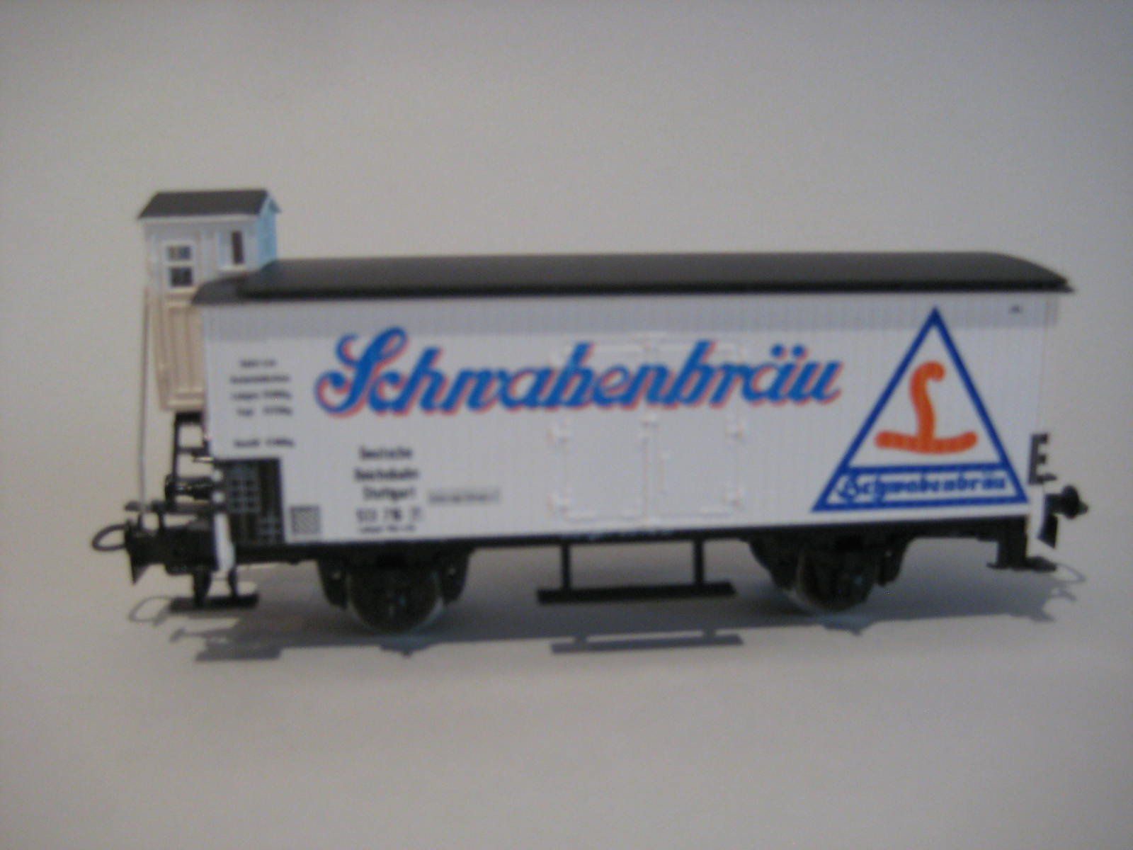 Märklin Modellini di ferrovie: Marklin Ho 4 wagons avec cabine de freinage – Nuovo e nell'imballaggio originale da Neuchâtel venduto da Philippeflecherouge 4