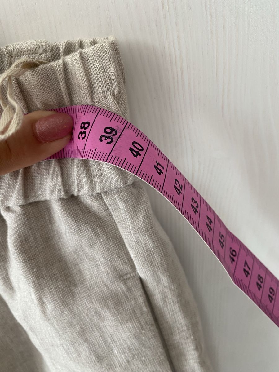 Hosen: CUCINELLI Leinenshorts NP 560.- – Gebraucht aus zürich von venezi 5