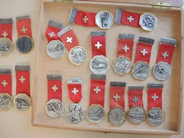 Lot Schweizer Schützenfest V.S.A.V.  Medaille Kranz (14)
