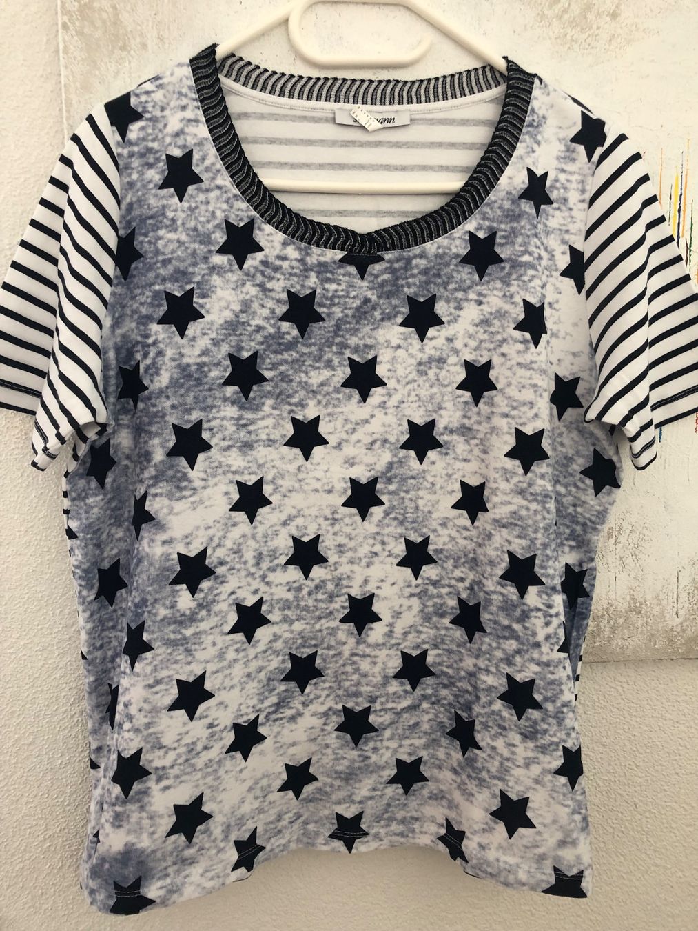 T-shirt: Damen T-Shirt – Usato da Wetzikon ZH venduto da hypebeast