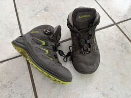 Lowa Gore-tex Wanderschuhe gr. 26