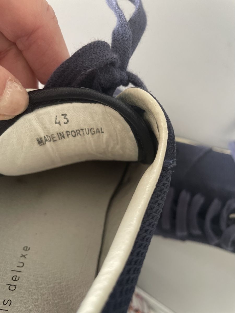 Herrenschuhe: Herren Sneaker dunkelblau – Gebraucht aus Oberwil b. Zug von hallihallo12 3