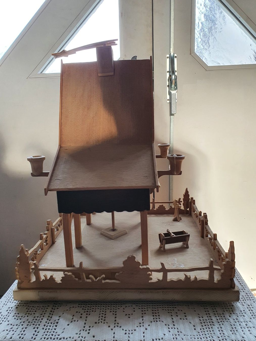 Articoli in legno: Weihnachtskrippe aus Holz – Usato da Villnachern venduto da RicardoMary 4