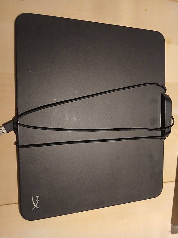 Tapis de souris: HyperX Mouse Pad Led tappetino rigido – D'occasion à Claro par ale_dx6l