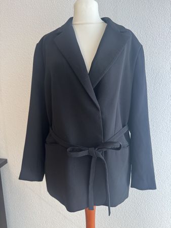 Damen Blazer Mango schwarz mit Bindegürtel Grösse 1XL