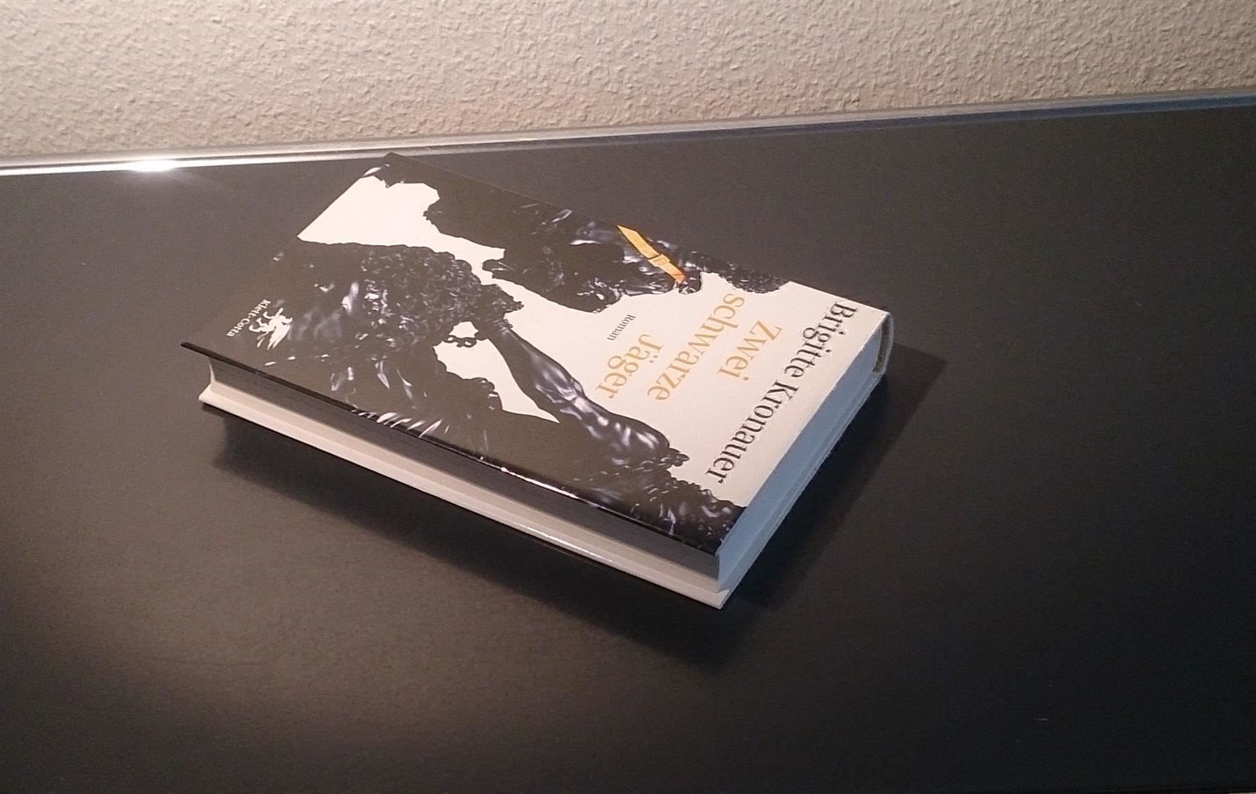 Livres: Zwei schwarze Jäger – D'occasion à Dübendorf par Povo 2