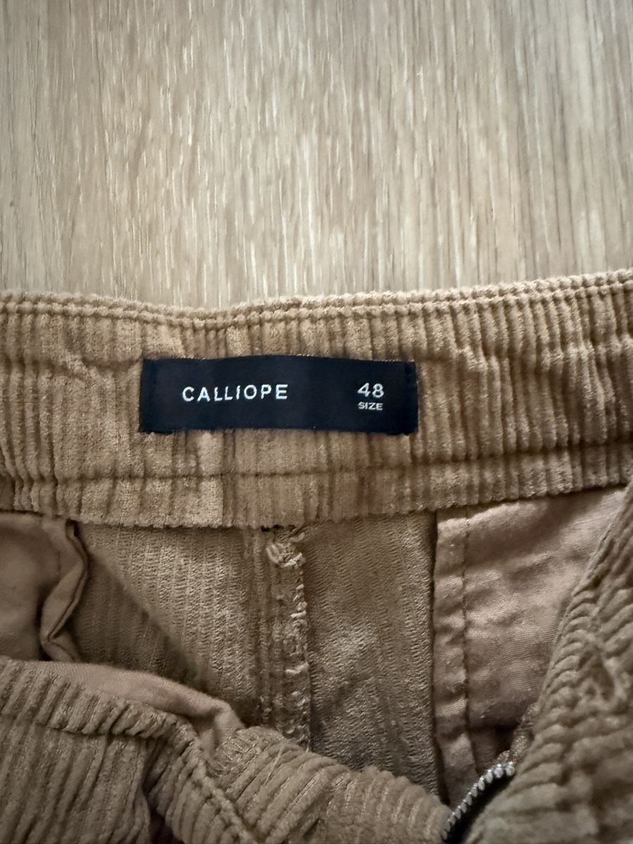 Hosen: Samthose 48gr – Gebraucht aus Dübendorf von Ilsaporedelviaggio 1