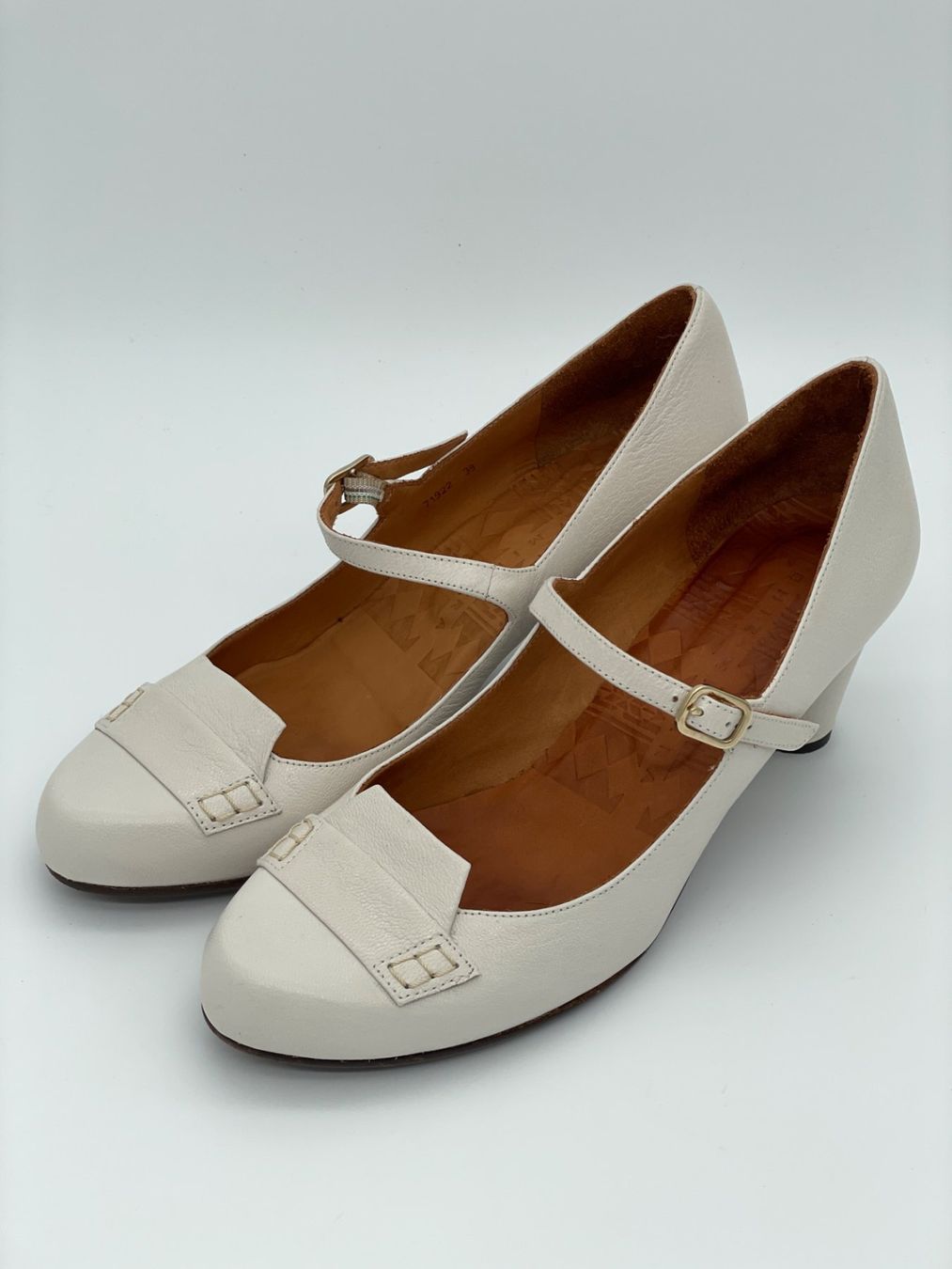 Chie Mihara Scarpe da donna: Chie Mihara Mery Pump EU 39 Beige – Usato da Zürich venduto da shoe_shop 2