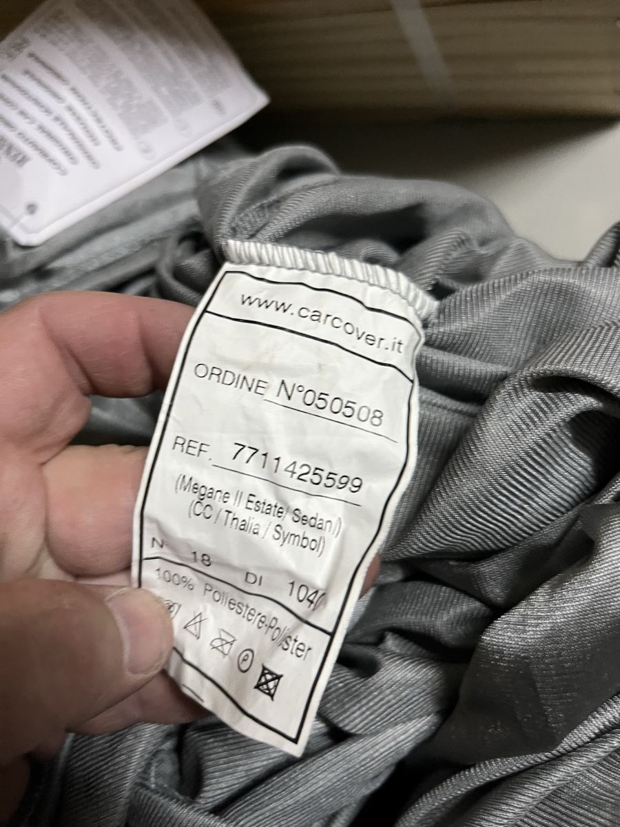 Coperture: Autocover Renault grau Autabdeckplane Autoschutzhülle – Usato da Kräiligen venduto da tisala 2