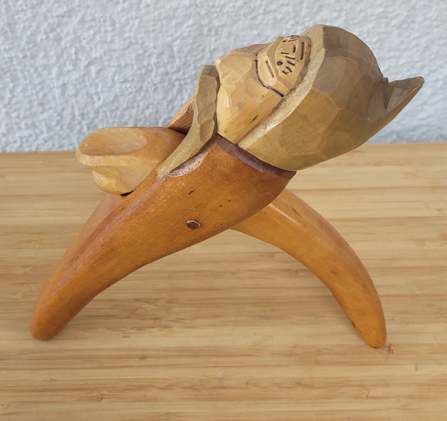 Statuette: Antiker Nussknacker Holz handgeschnitzt vermutlich Brienzer – Usato da Buttikon SZ venduto da Renco 1
