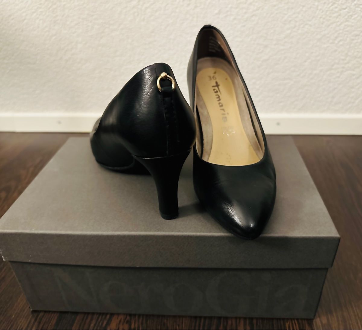 Tamaris Scarpe da donna: Pumps Schwarz Top Zustand! – Usato da Bolken venduto da viv_52qx