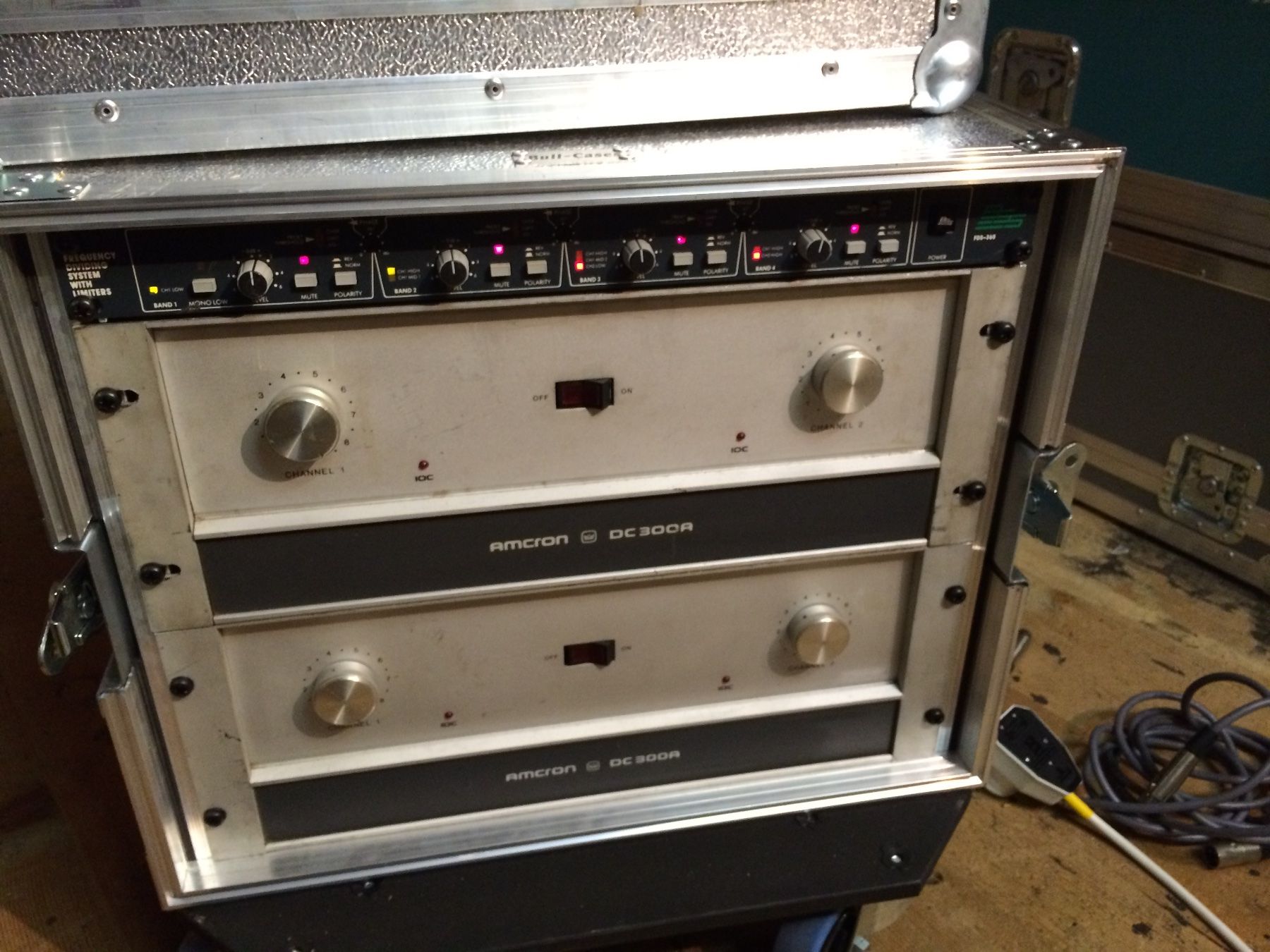 JBL Amplificatori: Vintage Led Airbus Sidefills – Usato da Ennetmoos venduto da Kashmir1975 4