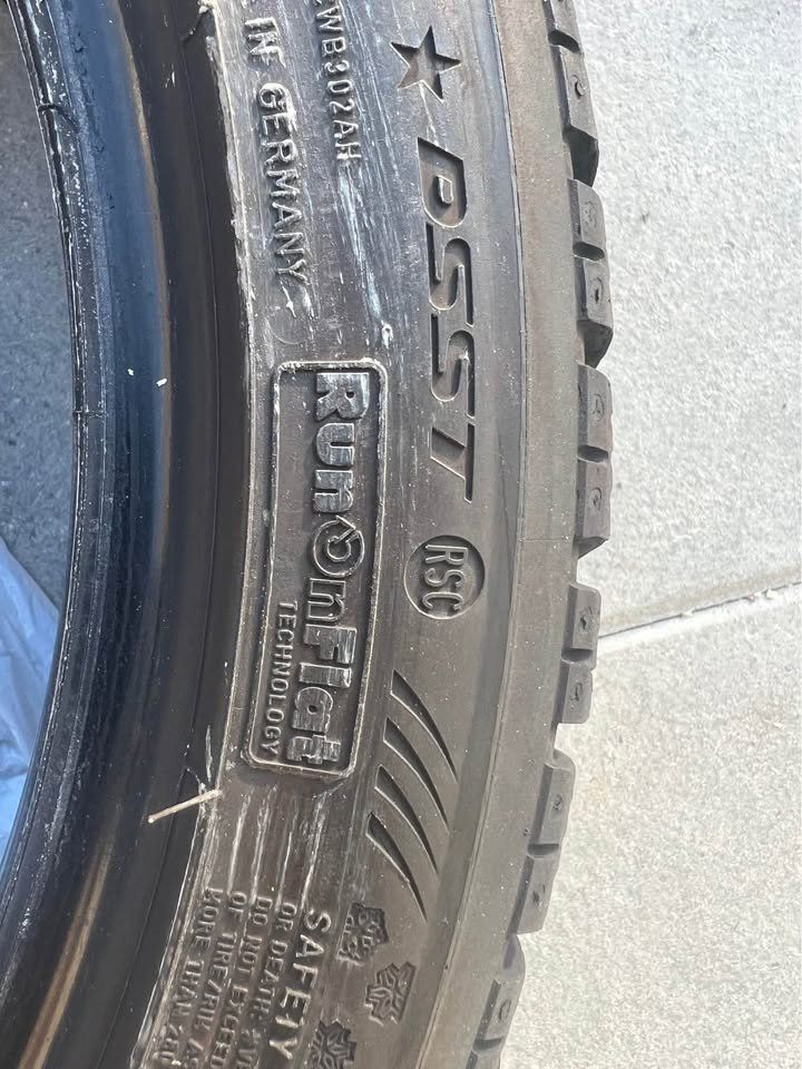 Dunlop Pneumatici & Ruote complete: Pneus Hiver Dunlop 17 – Usato da Salavaux venduto da pedromirra