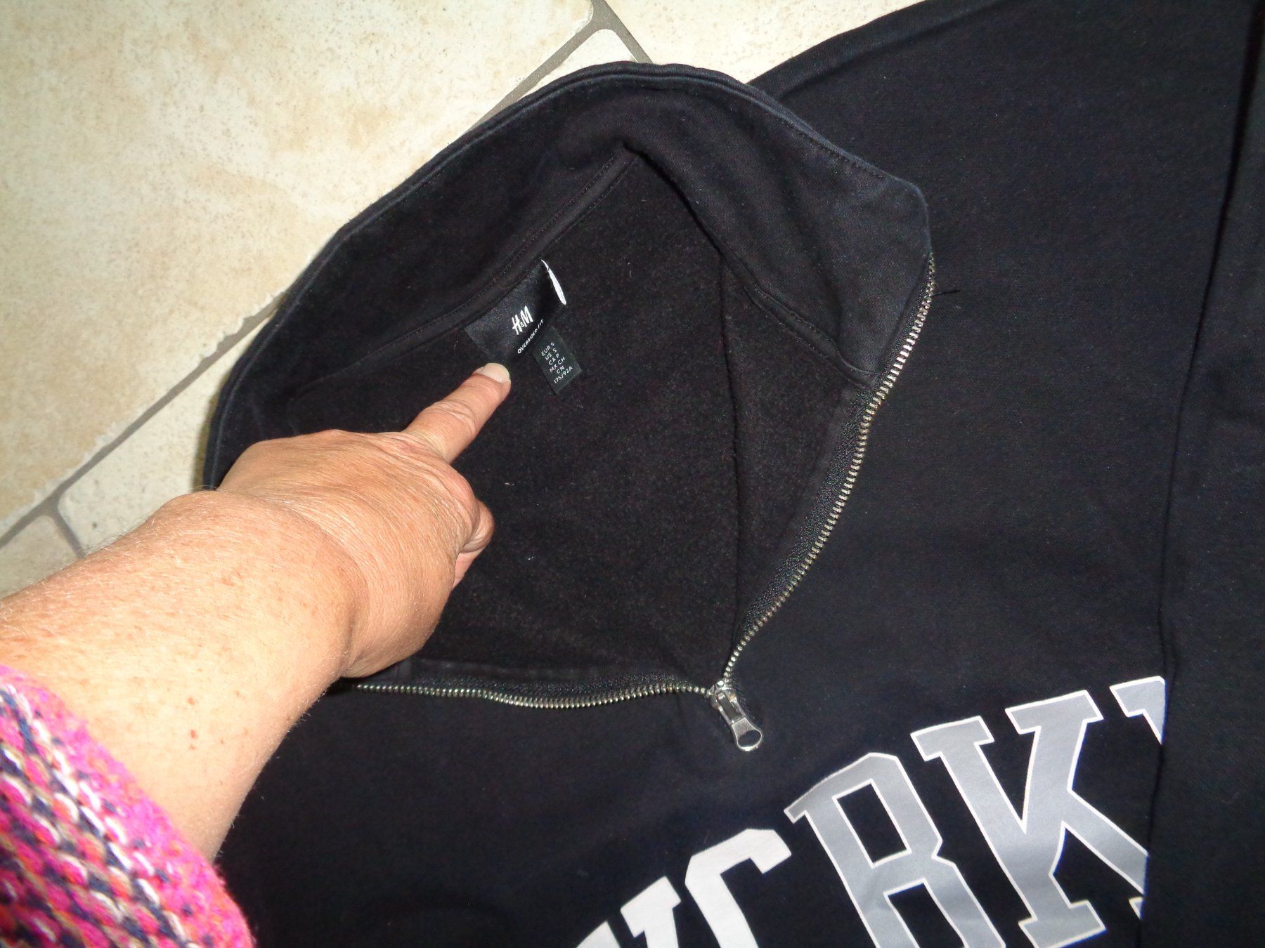 H&M Pulls & Sweat-shirts: Pulli  H&M  Grösse S – D'occasion à Kreuzlingen par Robi-2003 1